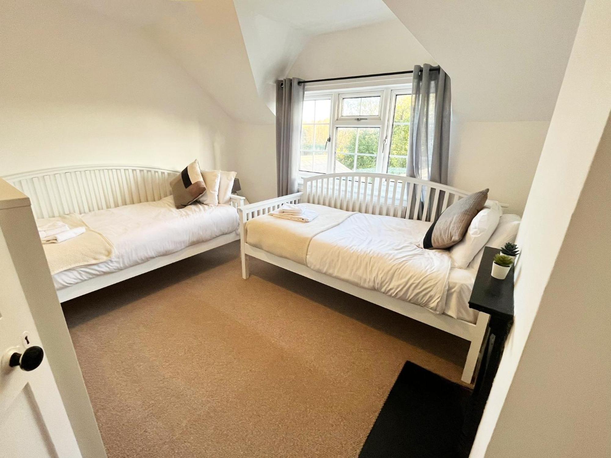 Oxford - Private House With Garden & Parking 16 Apartment Bagian luar foto